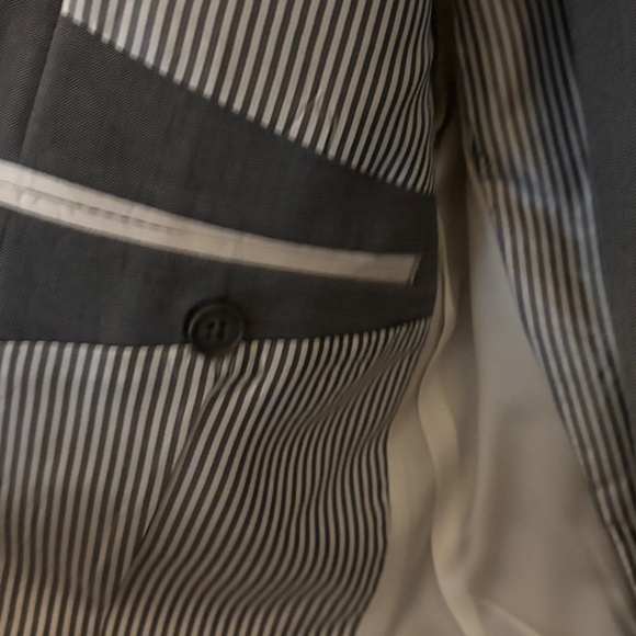 Express Men’s Photographer Slim Suit - Picture 4 of 11